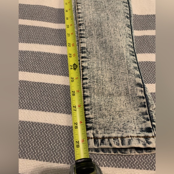 FREE CULTURE jeans. Skinny, high rise. - Picture 11 of 12